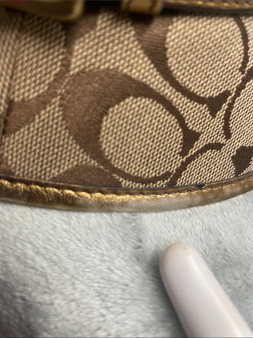 Coach Signature Jacquard Woman’s Bucket Hat - Picture 6 of 12